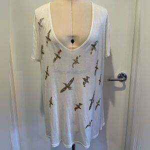 TORY BURCH SEQUINED BIRD VNECK SHIRT CREAM Size XL